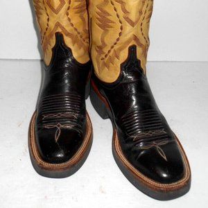 7.5 C Lucchese 2000 Dark Brown & Camel Smooth Leather, Crepe Sole, Semi Sq Toe